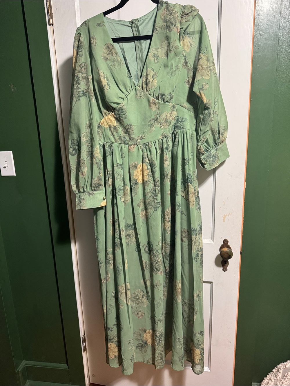 Mint Green Floral V-Neck Maxi Dress